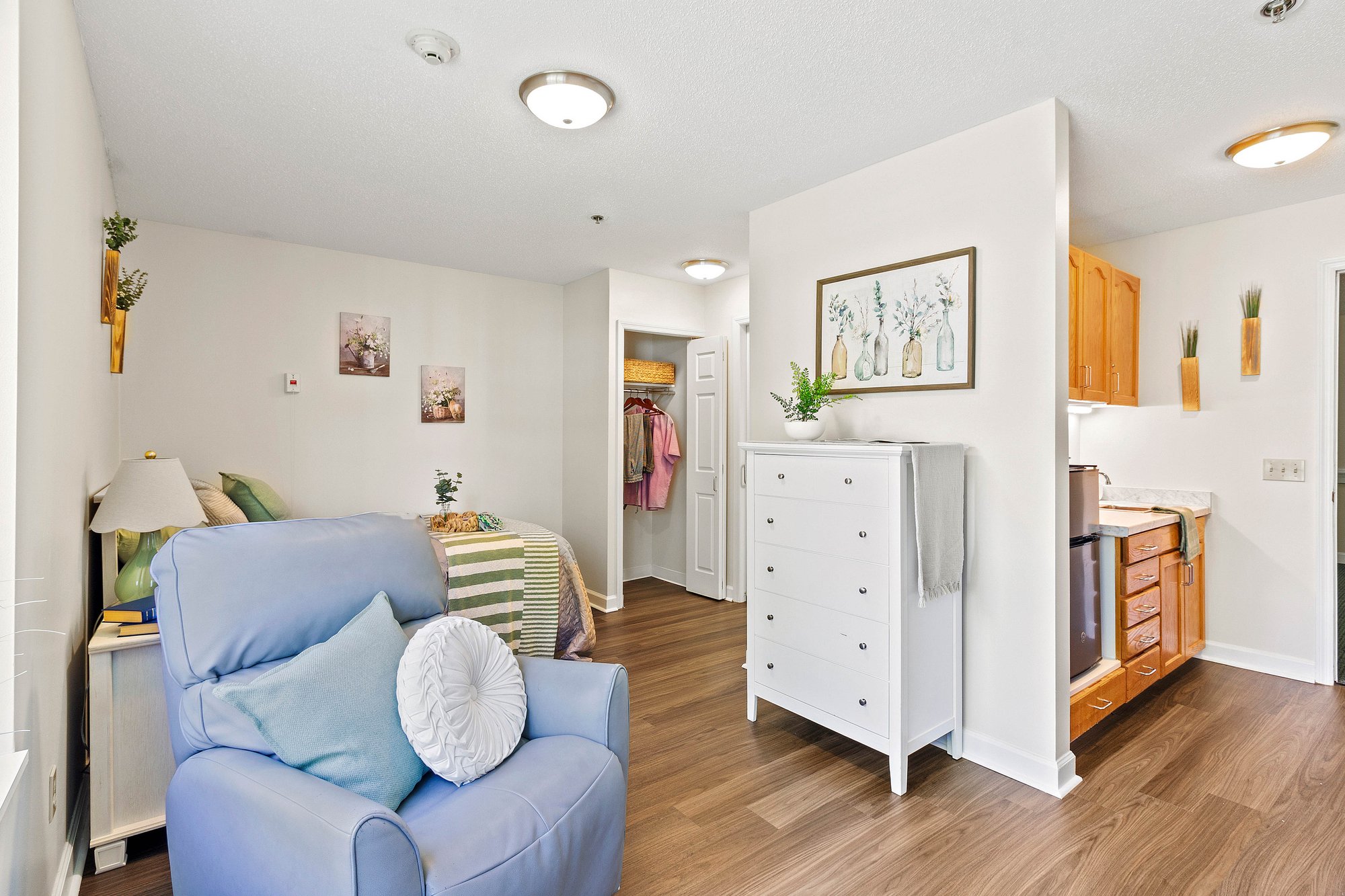 Taylor_Place bedroom
